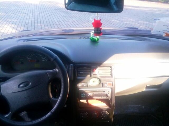 ВАЗ Priora, объемом двигателя 1.6 л и пробегом 190 тыс. км за 2500 $, фото 2 на Automoto.ua