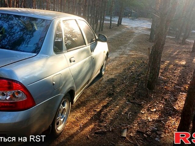 ВАЗ Priora, объемом двигателя 16 л и пробегом 100 тыс. км за 1200 $, фото 1 на Automoto.ua