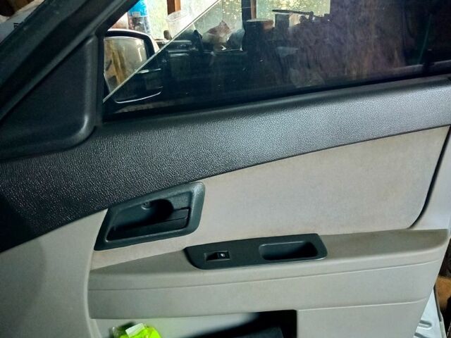 ВАЗ Priora, объемом двигателя 1.6 л и пробегом 101 тыс. км за 3500 $, фото 3 на Automoto.ua