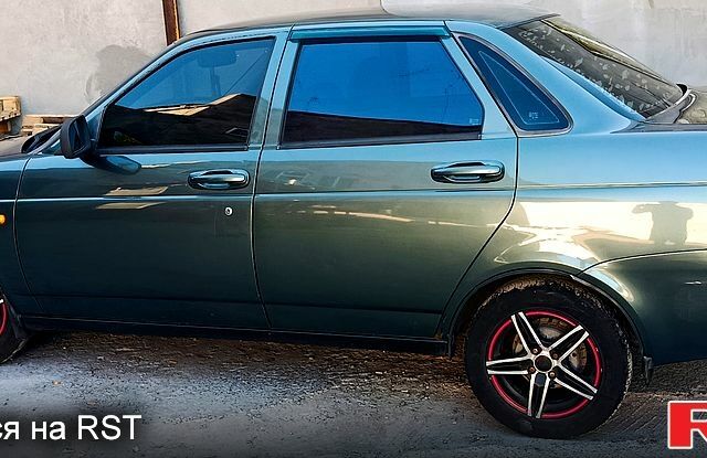 ВАЗ Priora, объемом двигателя 1.6 л и пробегом 112 тыс. км за 2500 $, фото 2 на Automoto.ua