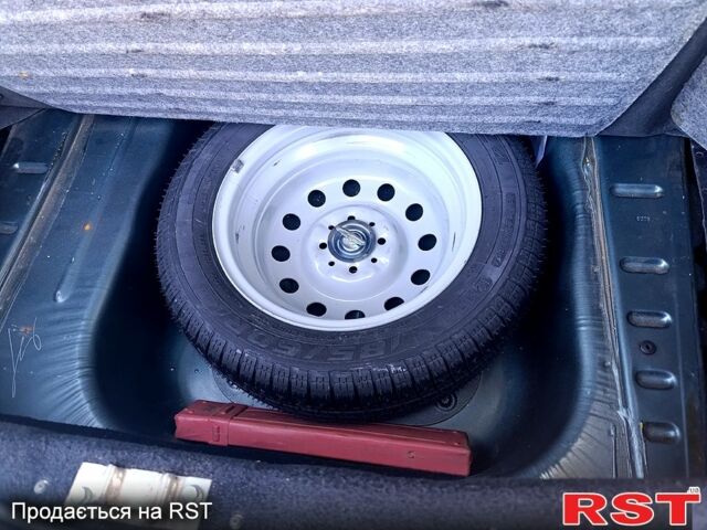 ВАЗ Priora, об'ємом двигуна 1.6 л та пробігом 46 тис. км за 3650 $, фото 12 на Automoto.ua