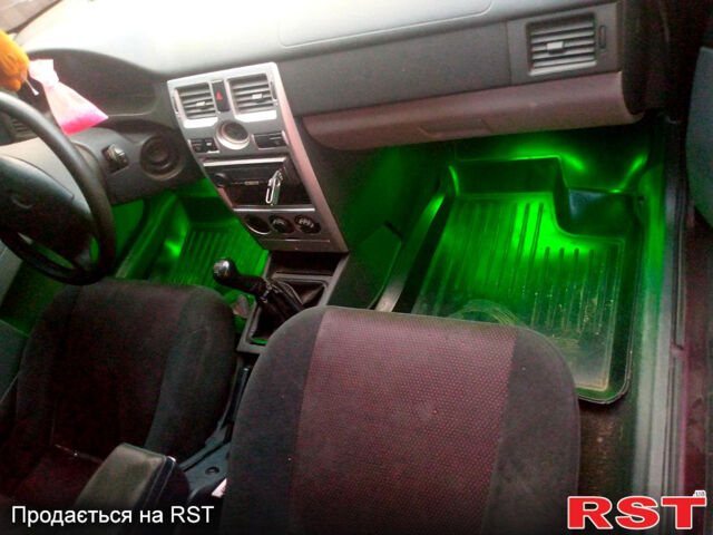 ВАЗ Priora, об'ємом двигуна 1.6 л та пробігом 0 тис. км за 1700 $, фото 1 на Automoto.ua