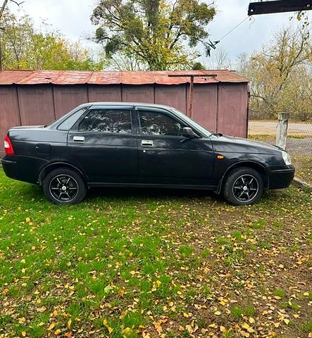 ВАЗ Priora, объемом двигателя 1.6 л и пробегом 220 тыс. км за 2000 $, фото 3 на Automoto.ua