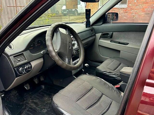ВАЗ Priora, объемом двигателя 1.6 л и пробегом 200 тыс. км за 2300 $, фото 8 на Automoto.ua