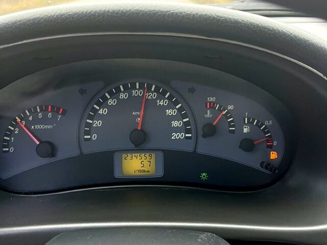 ВАЗ Priora, объемом двигателя 1.6 л и пробегом 235 тыс. км за 2500 $, фото 8 на Automoto.ua