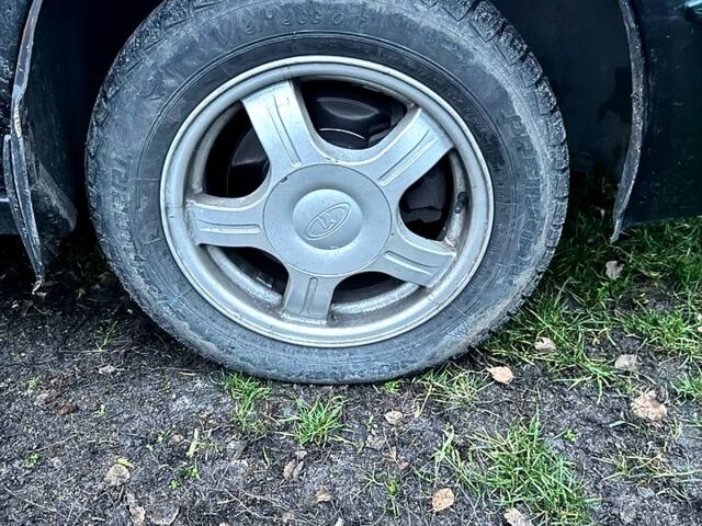 ВАЗ Priora, объемом двигателя 1.6 л и пробегом 220 тыс. км за 2000 $, фото 4 на Automoto.ua