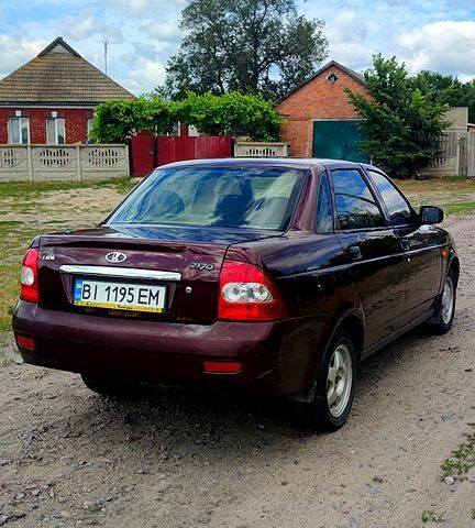 ВАЗ Priora, объемом двигателя 1.6 л и пробегом 199 тыс. км за 1999 $, фото 2 на Automoto.ua