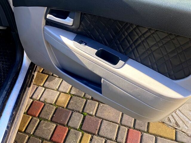 ВАЗ Priora, объемом двигателя 1.5 л и пробегом 0 тыс. км за 2300 $, фото 3 на Automoto.ua