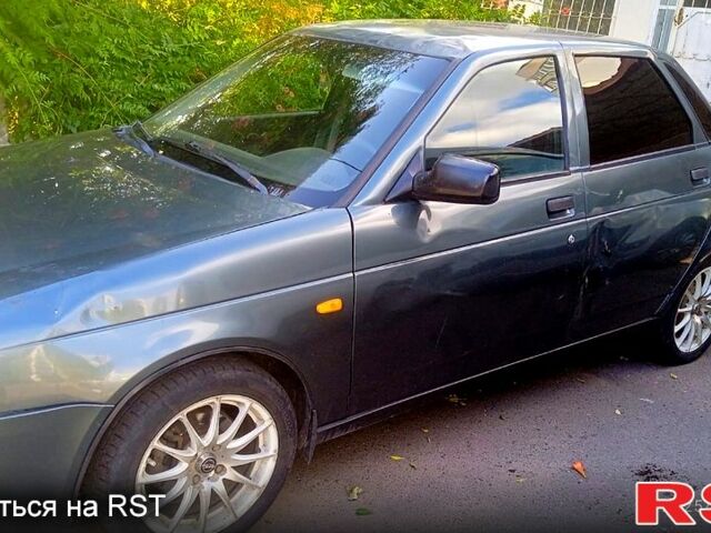 ВАЗ Priora, объемом двигателя 1.6 л и пробегом 110 тыс. км за 2200 $, фото 1 на Automoto.ua