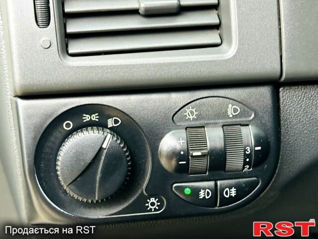 ВАЗ Priora, об'ємом двигуна 1.6 л та пробігом 127 тис. км за 5700 $, фото 8 на Automoto.ua