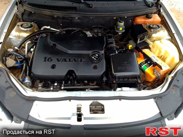 ВАЗ Priora, объемом двигателя 1.6 л и пробегом 164 тыс. км за 2400 $, фото 2 на Automoto.ua