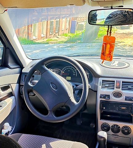 ВАЗ Priora, объемом двигателя 16 л и пробегом 105 тыс. км за 2900 $, фото 8 на Automoto.ua