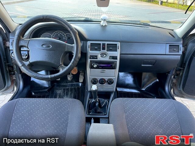 ВАЗ Priora, объемом двигателя 1.6 л и пробегом 88 тыс. км за 2650 $, фото 10 на Automoto.ua