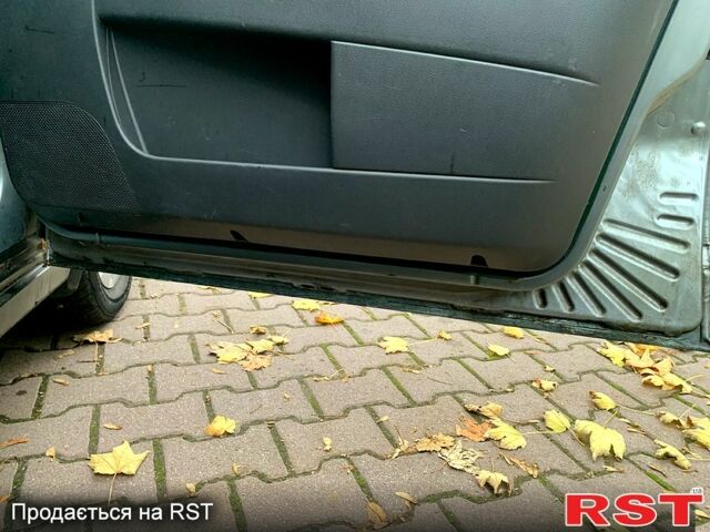 ВАЗ Priora, объемом двигателя 1.6 л и пробегом 292 тыс. км за 2500 $, фото 5 на Automoto.ua