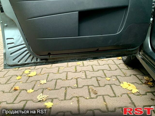 ВАЗ Priora, объемом двигателя 1.6 л и пробегом 292 тыс. км за 2500 $, фото 8 на Automoto.ua