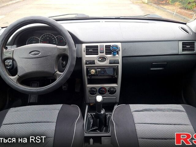 ВАЗ Priora, объемом двигателя 1.6 л и пробегом 83 тыс. км за 3150 $, фото 10 на Automoto.ua