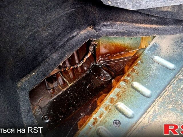 ВАЗ Priora, объемом двигателя 1.6 л и пробегом 83 тыс. км за 3150 $, фото 13 на Automoto.ua