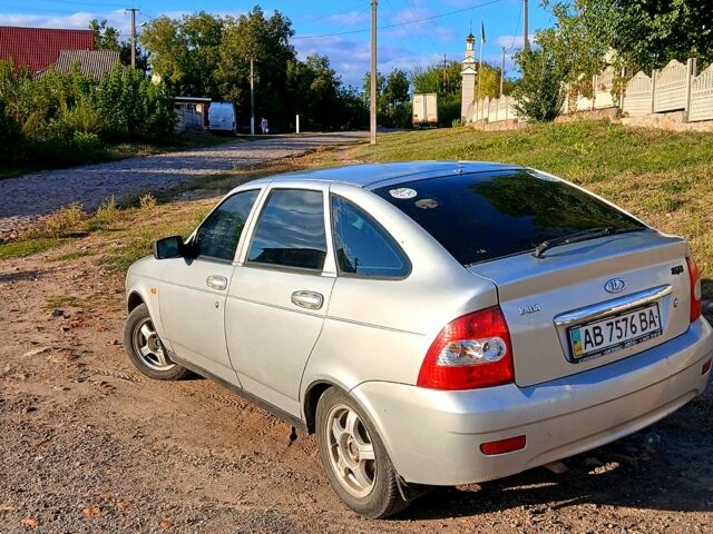 Серый ВАЗ Priora, объемом двигателя 1.6 л и пробегом 150 тыс. км за 2450 $, фото 1 на Automoto.ua