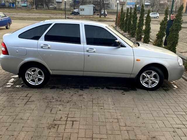 Серый ВАЗ Priora, объемом двигателя 1.6 л и пробегом 50 тыс. км за 3000 $, фото 1 на Automoto.ua