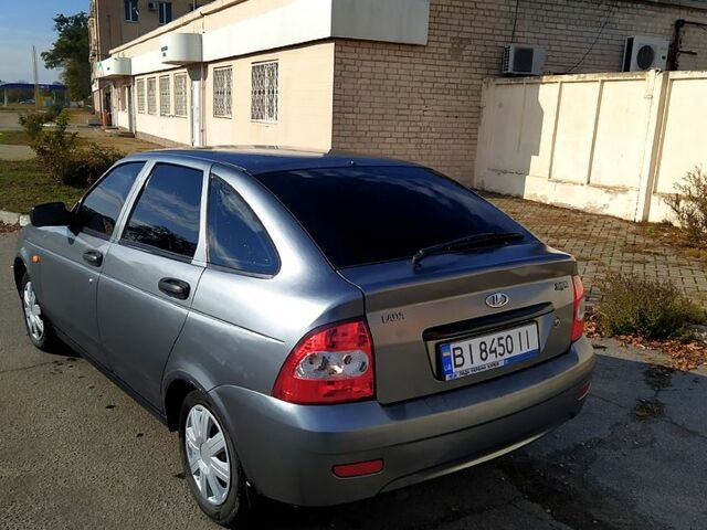 Серый ВАЗ Priora, объемом двигателя 1.6 л и пробегом 150 тыс. км за 2700 $, фото 7 на Automoto.ua