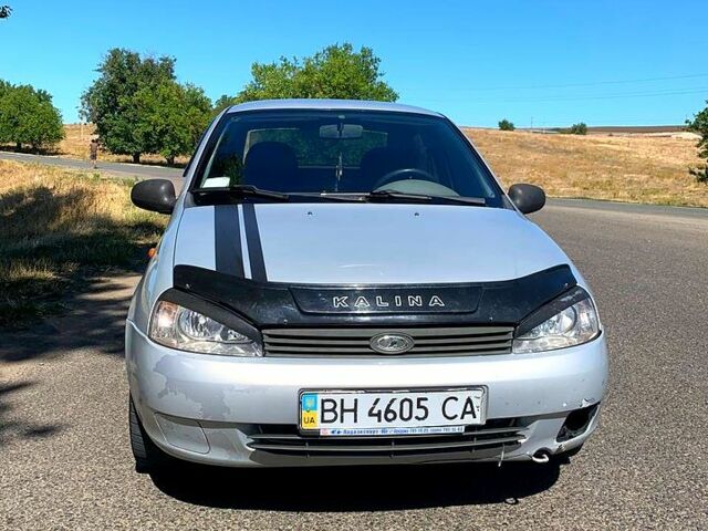 Серый ВАЗ Priora, объемом двигателя 1.6 л и пробегом 130 тыс. км за 1900 $, фото 1 на Automoto.ua