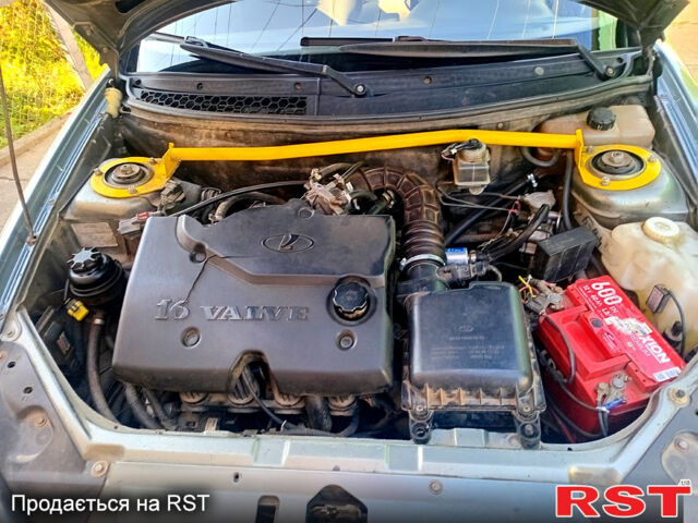 Сірий ВАЗ Priora, об'ємом двигуна 1.6 л та пробігом 192 тис. км за 2350 $, фото 8 на Automoto.ua