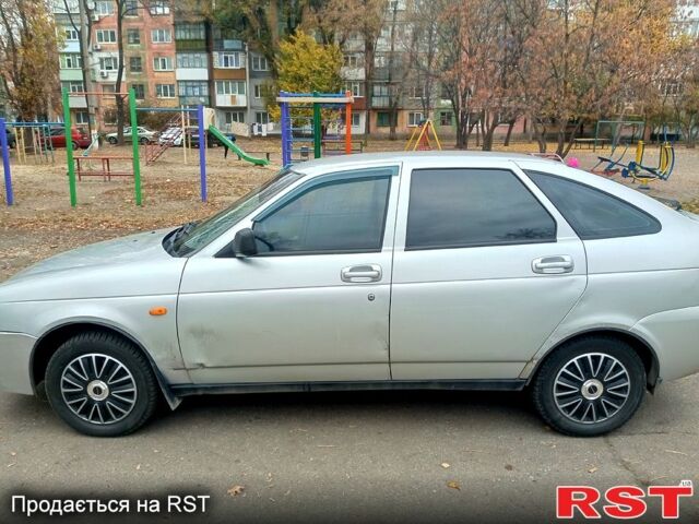 Серый ВАЗ Priora, объемом двигателя 1.6 л и пробегом 180 тыс. км за 2500 $, фото 7 на Automoto.ua