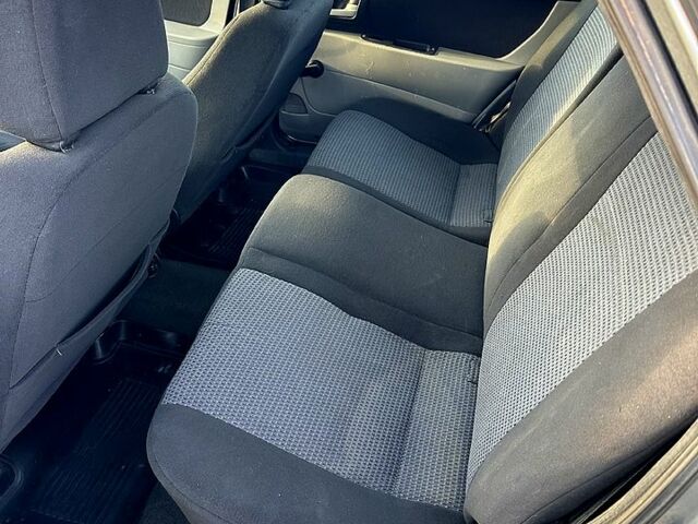 Серый ВАЗ Priora, объемом двигателя 1.6 л и пробегом 100 тыс. км за 2399 $, фото 10 на Automoto.ua