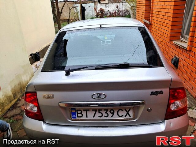 Серый ВАЗ Priora, объемом двигателя 1.6 л и пробегом 102 тыс. км за 3300 $, фото 3 на Automoto.ua