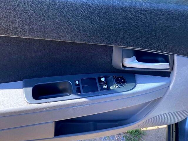 Серый ВАЗ Priora, объемом двигателя 1.6 л и пробегом 220 тыс. км за 2200 $, фото 3 на Automoto.ua