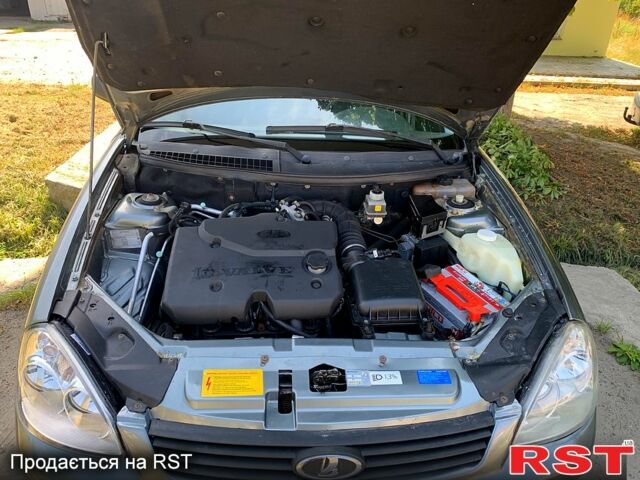 Сірий ВАЗ Priora, об'ємом двигуна 1.6 л та пробігом 150 тис. км за 2700 $, фото 10 на Automoto.ua