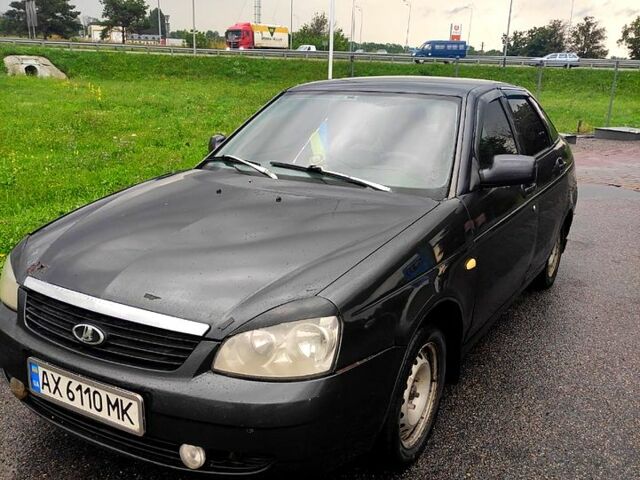 Серый ВАЗ Priora, объемом двигателя 1.6 л и пробегом 406 тыс. км за 2300 $, фото 2 на Automoto.ua