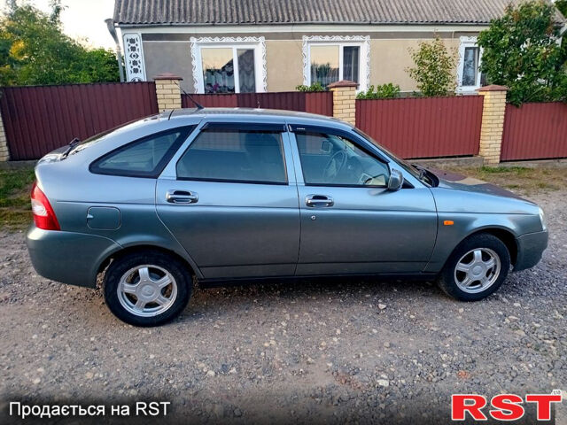 Сірий ВАЗ Priora, об'ємом двигуна 1.6 л та пробігом 192 тис. км за 2350 $, фото 5 на Automoto.ua