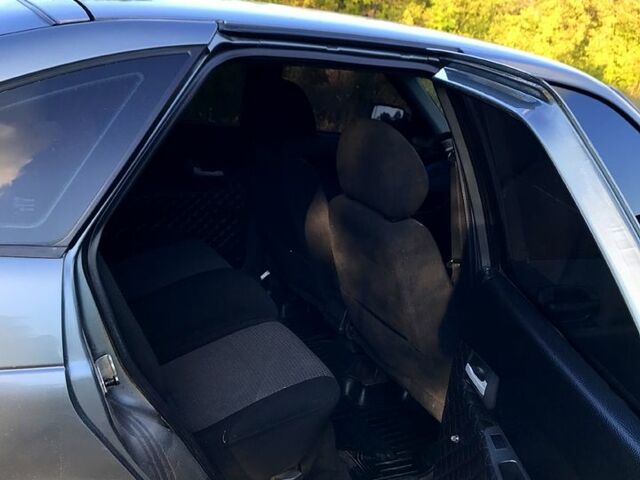 Серый ВАЗ Priora, объемом двигателя 1.6 л и пробегом 235 тыс. км за 3200 $, фото 8 на Automoto.ua