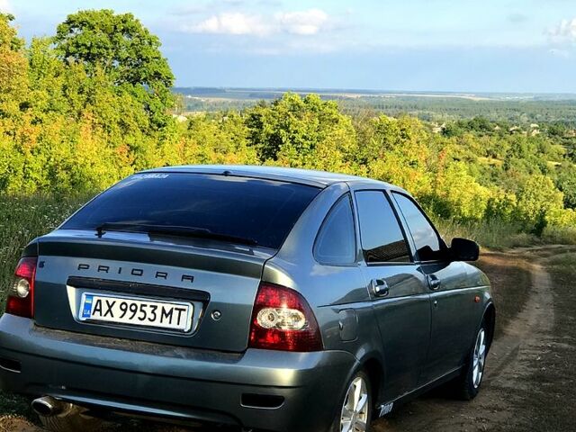 Серый ВАЗ Priora, объемом двигателя 1.6 л и пробегом 235 тыс. км за 3200 $, фото 1 на Automoto.ua