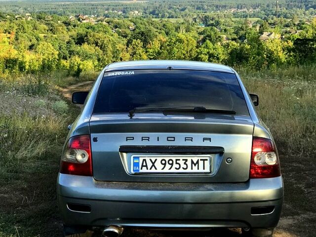 Серый ВАЗ Priora, объемом двигателя 1.6 л и пробегом 235 тыс. км за 3200 $, фото 3 на Automoto.ua