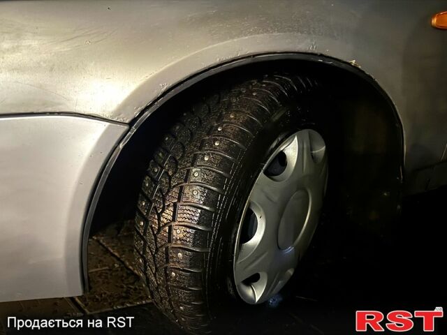 Серый ВАЗ Priora, объемом двигателя 1.6 л и пробегом 187 тыс. км за 2000 $, фото 11 на Automoto.ua