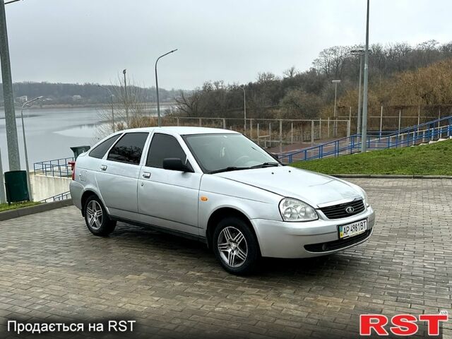 Сірий ВАЗ Priora, об'ємом двигуна 1.6 л та пробігом 190 тис. км за 2550 $, фото 6 на Automoto.ua