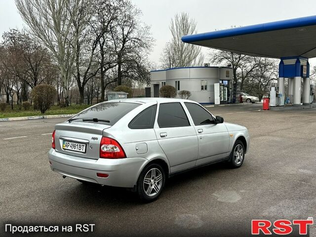 Сірий ВАЗ Priora, об'ємом двигуна 1.6 л та пробігом 190 тис. км за 2550 $, фото 3 на Automoto.ua