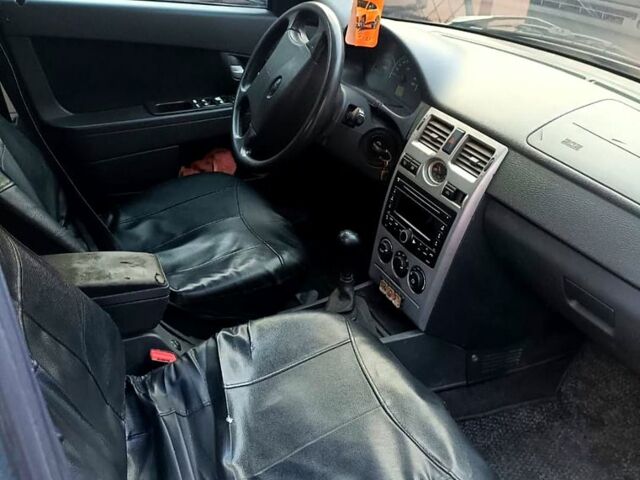 Серый ВАЗ Priora, объемом двигателя 1.6 л и пробегом 188 тыс. км за 1900 $, фото 8 на Automoto.ua