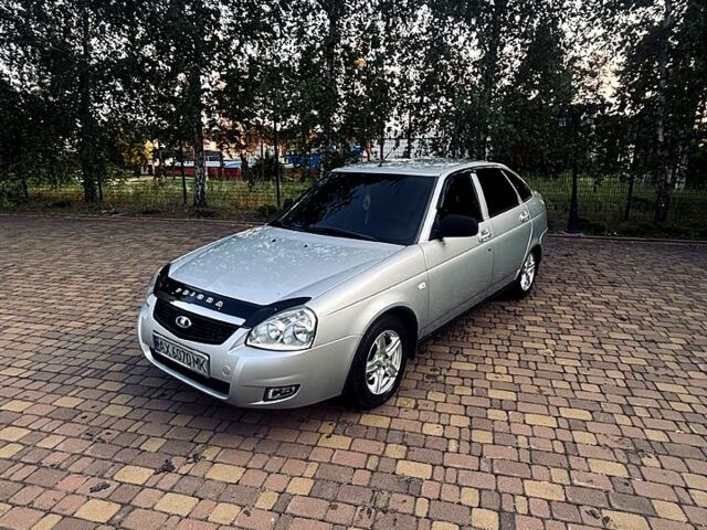 Серый ВАЗ Priora, объемом двигателя 1.6 л и пробегом 111 тыс. км за 4300 $, фото 4 на Automoto.ua