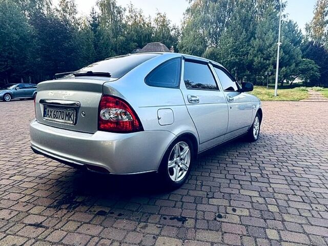 Серый ВАЗ Priora, объемом двигателя 1.6 л и пробегом 111 тыс. км за 4300 $, фото 5 на Automoto.ua