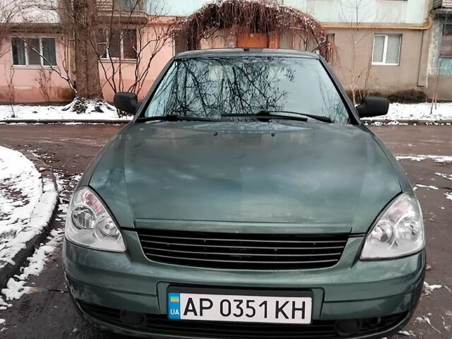 Серый ВАЗ Priora, объемом двигателя 1.6 л и пробегом 195 тыс. км за 2700 $, фото 2 на Automoto.ua