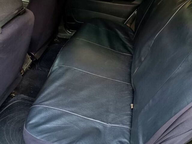 Серый ВАЗ Priora, объемом двигателя 1.6 л и пробегом 188 тыс. км за 1900 $, фото 9 на Automoto.ua