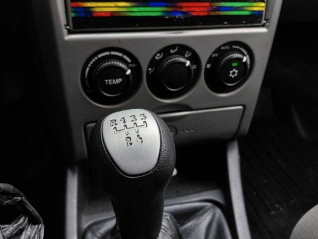 Серый ВАЗ Priora, объемом двигателя 1.6 л и пробегом 85 тыс. км за 3350 $, фото 12 на Automoto.ua