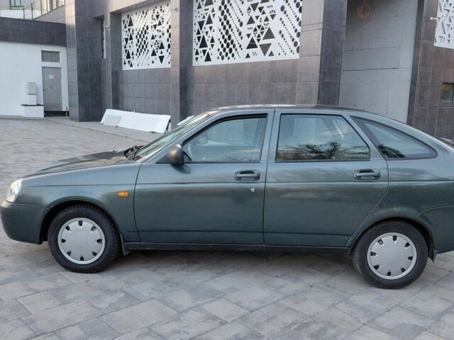 Серый ВАЗ Priora, объемом двигателя 1.6 л и пробегом 85 тыс. км за 3350 $, фото 8 на Automoto.ua