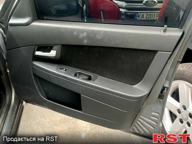 ВАЗ Priora 2013 в Киеве на Automoto.ua Серый ВАЗ Priora, объемом двигателя 1.6 л и пробегом 180 тыс. км за 3850 $, фото 9 на Automoto.ua