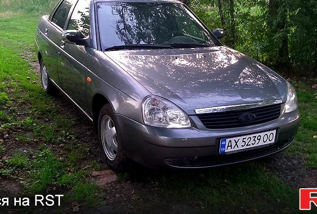 Сірий ВАЗ Priora, об'ємом двигуна 1.6 л та пробігом 122 тис. км за 2850 $, фото 3 на Automoto.ua