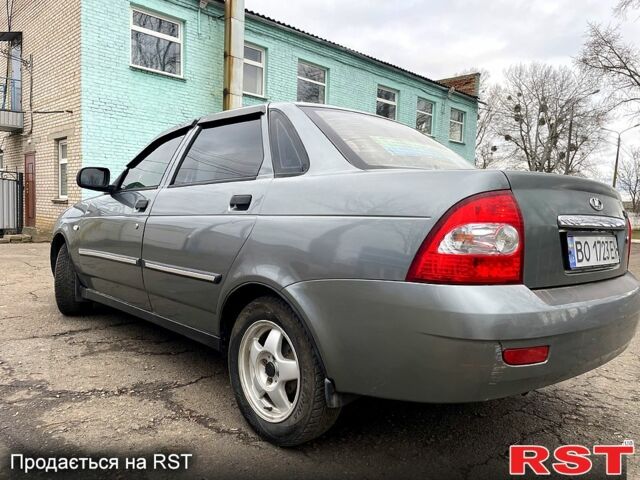 Серый ВАЗ Priora, объемом двигателя 1.6 л и пробегом 330 тыс. км за 1900 $, фото 8 на Automoto.ua