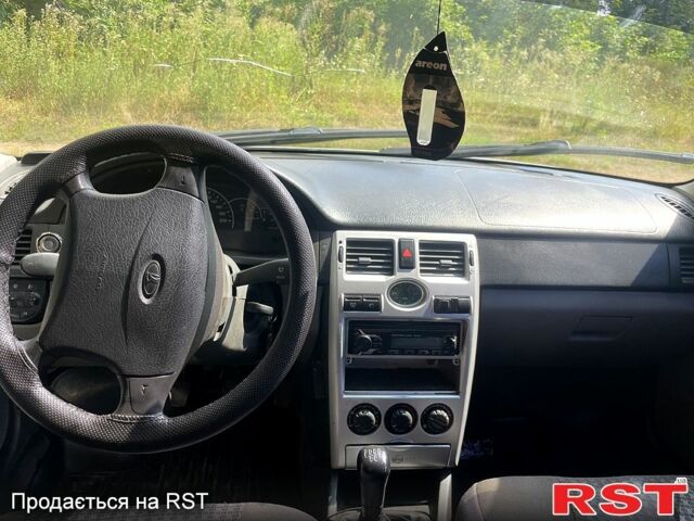 Серый ВАЗ Priora, объемом двигателя 1.6 л и пробегом 0 тыс. км за 1650 $, фото 3 на Automoto.ua